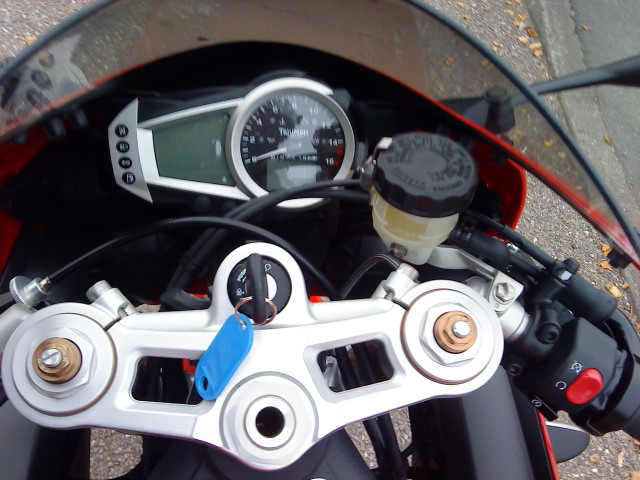 Tableau de bord Triumph Daytona 675 Tableau de bord Triumph Daytona 675