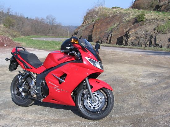 Triumph Sprint ST vue profil droit Triumph Sprint ST vue profil droit