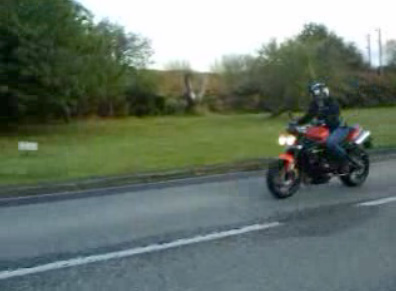 Triumph Street Triple vue avant droit Triumph Street Triple vue avant droit