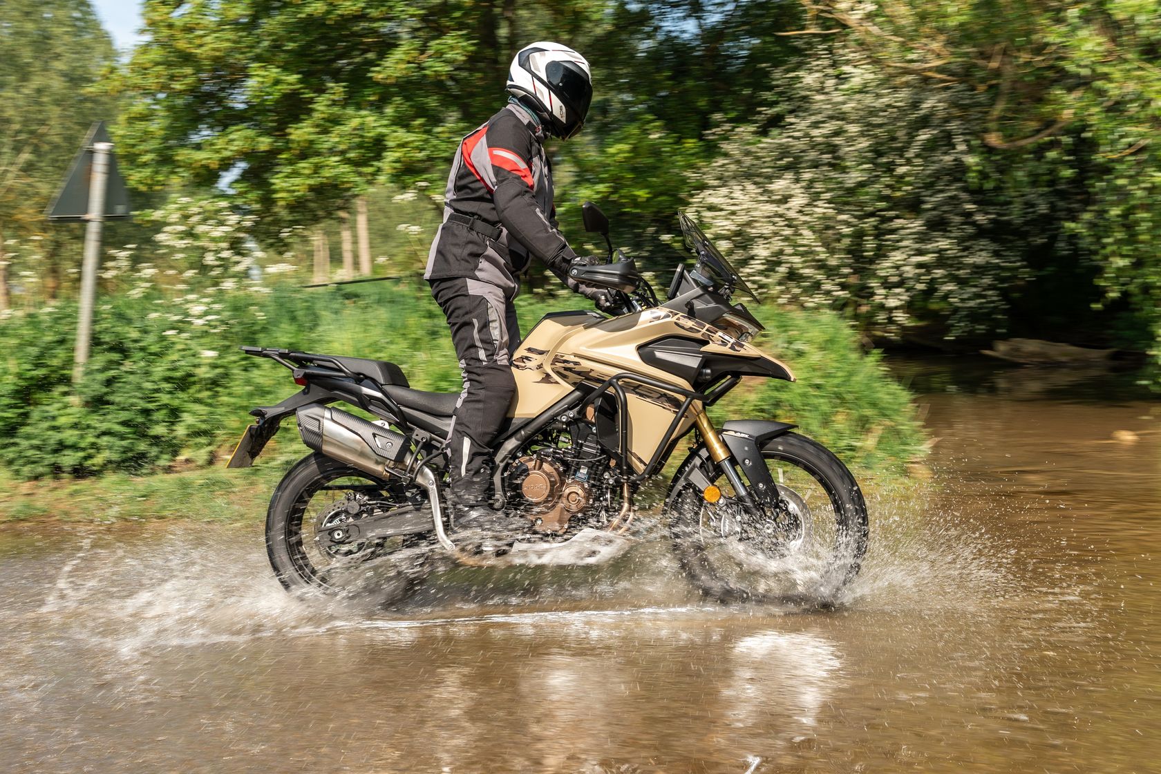 Voge DS625X 2026 en tout-terrain Voge DS625X 2026 en tout-terrain