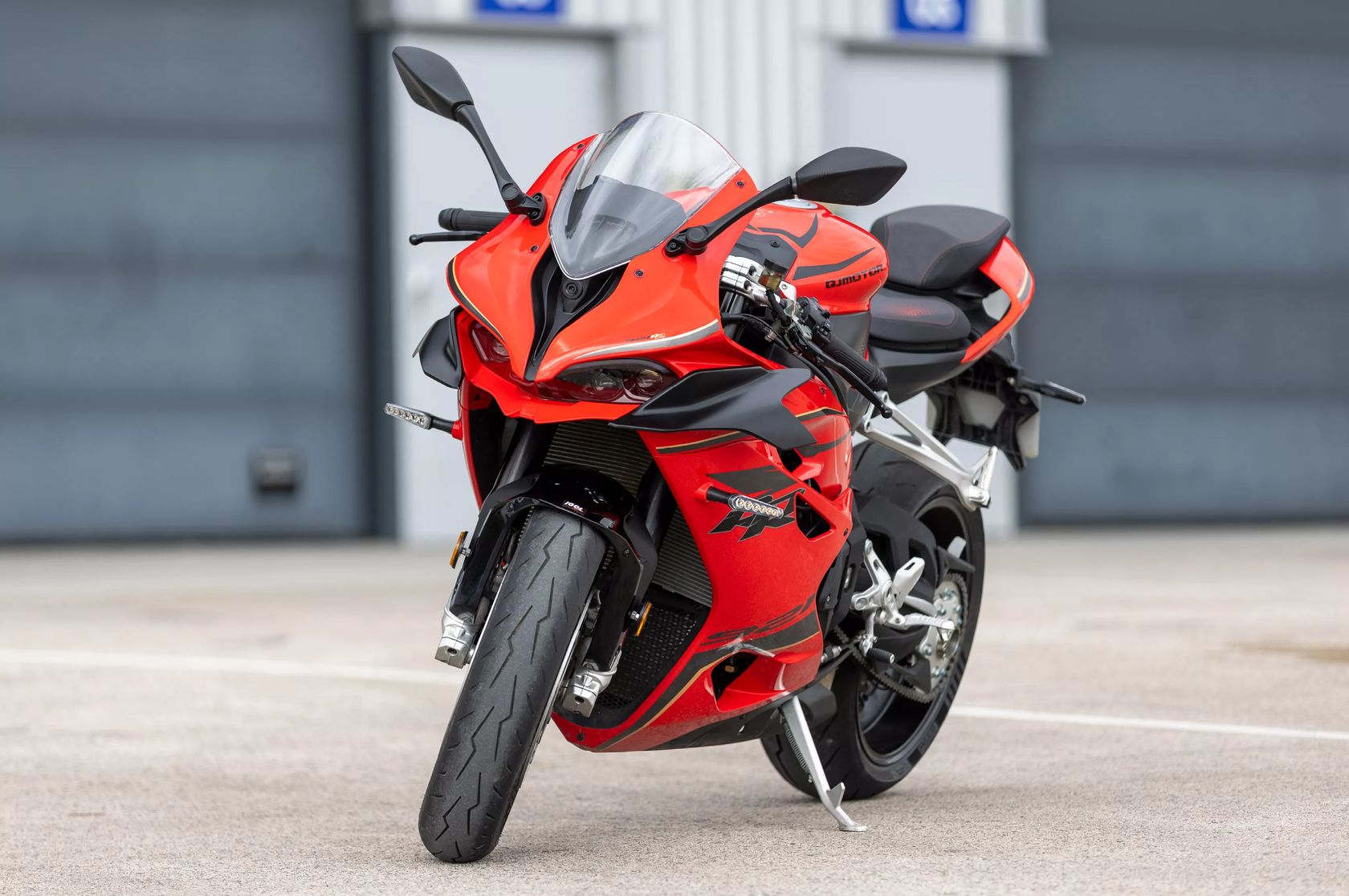 QJ Motor SRK 921 RR QJ Motor SRK 921 RR